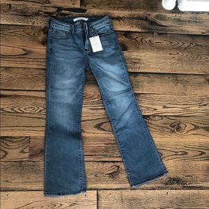 Hidden boot cut crop